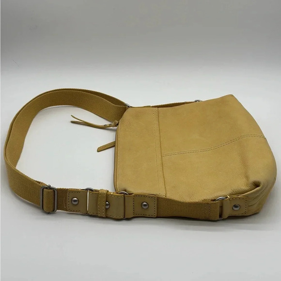 Fossil Yellow Shoulder Bag Mint Condition - Picture 3 of 12